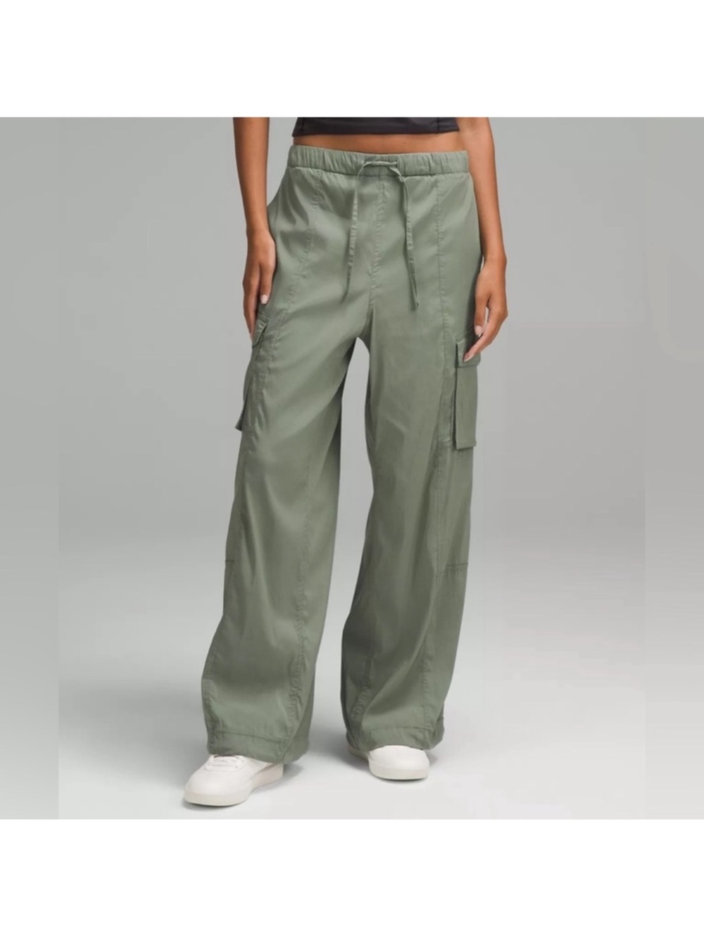 Lightweight cargo pants - Picture 4 of 5